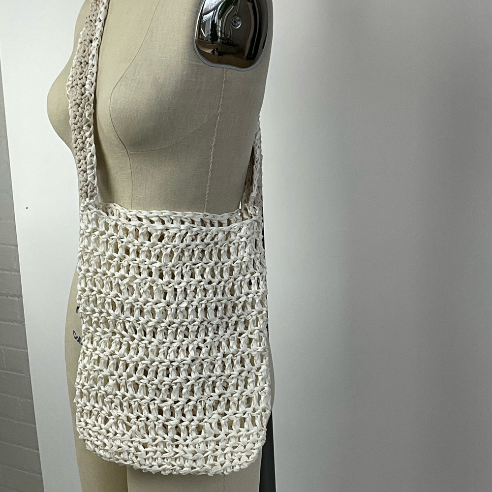 Handmade Raffia Crochet Tote Bag - Picture 5 of 5